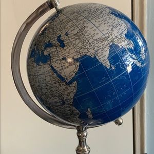 Globe. Cute for office or home.